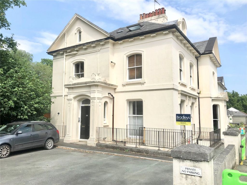 1 bed flat for sale in Garfield Terrace, Plymouth, Devon PL1, £70,000