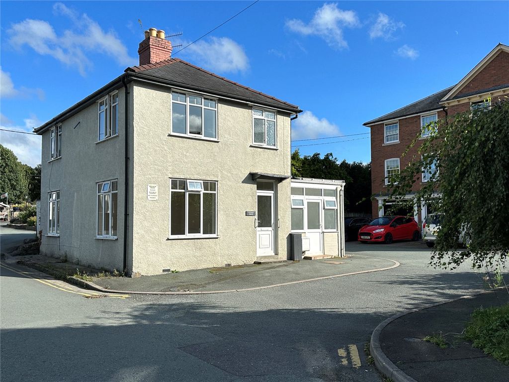 3 bed detached house for sale in Cemetery Square, High Street, Llanidloes, Powys SY18, £134,950