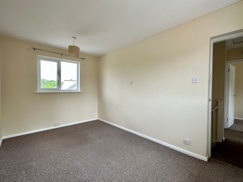 3 bed end terrace house for sale in Mellons Close, Newton Abbot TQ12, £245,000