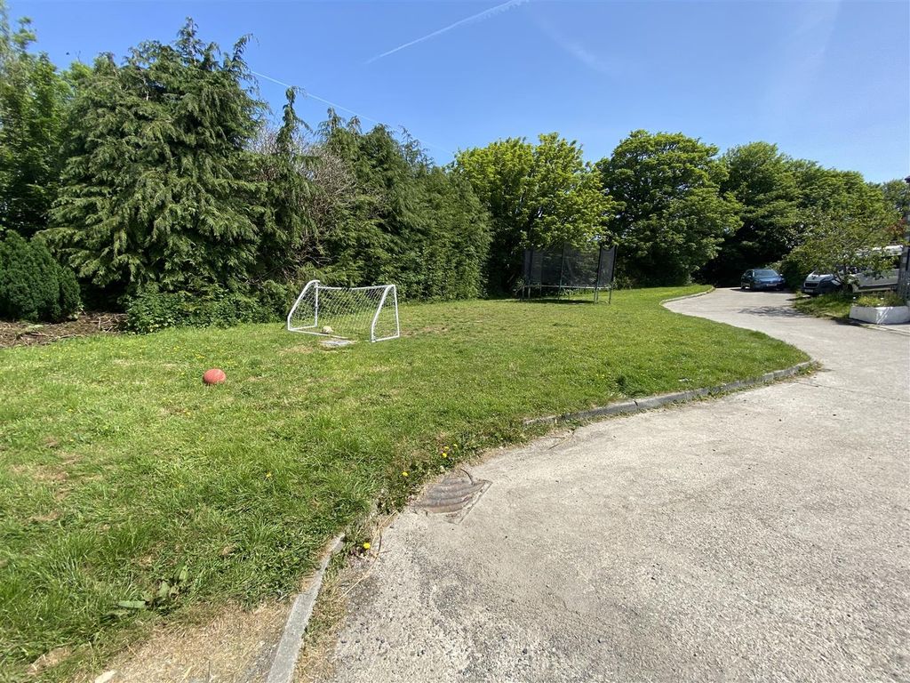 Land for sale in Herland Parc, Godolphin Cross, Helston TR13, £15,000