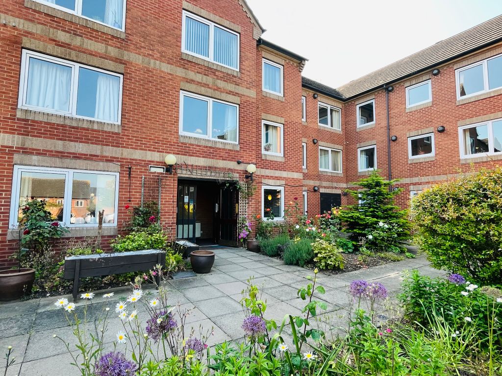 1 bed flat for sale in St. Marys Road, Evesham WR11, £75,500