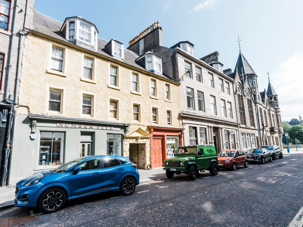 1 bed flat for sale in High Street, Perth PH1, £45,000