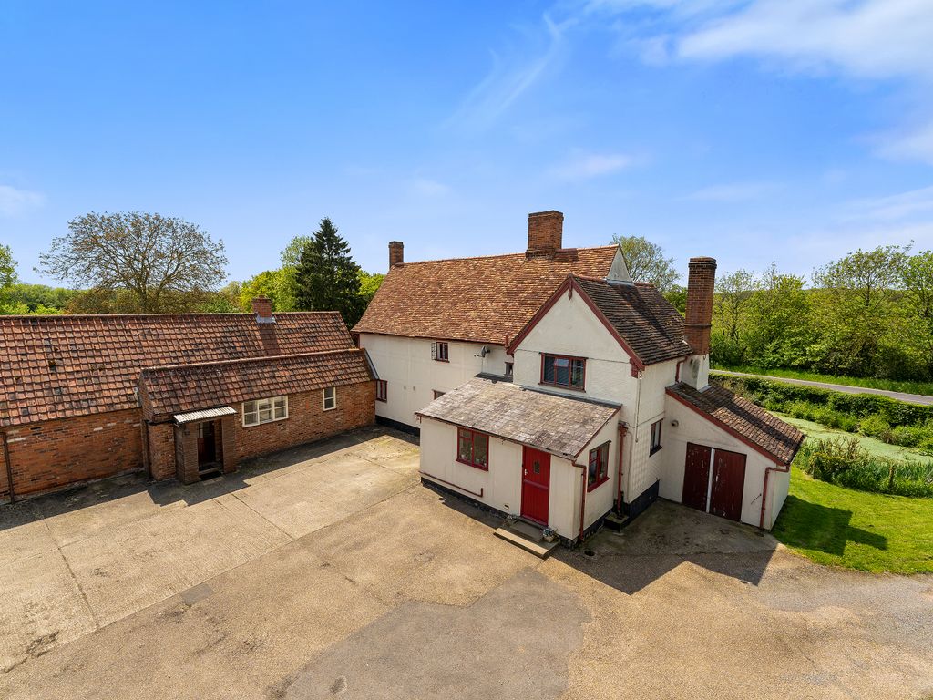 Farm for sale in Woodgates End, Dunmow CM6, £1,950,000