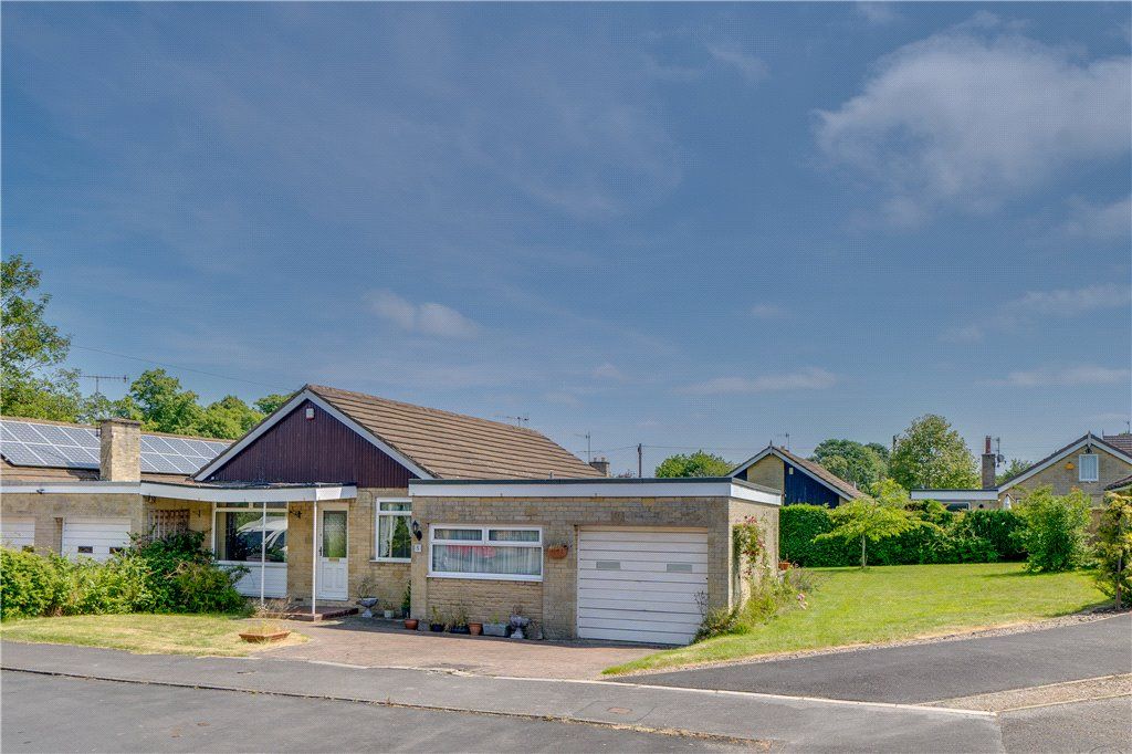 2 bed bungalow for sale in Park Mews, Pool In Wharfedale, Otley, West Yorkshire LS21, £335,000