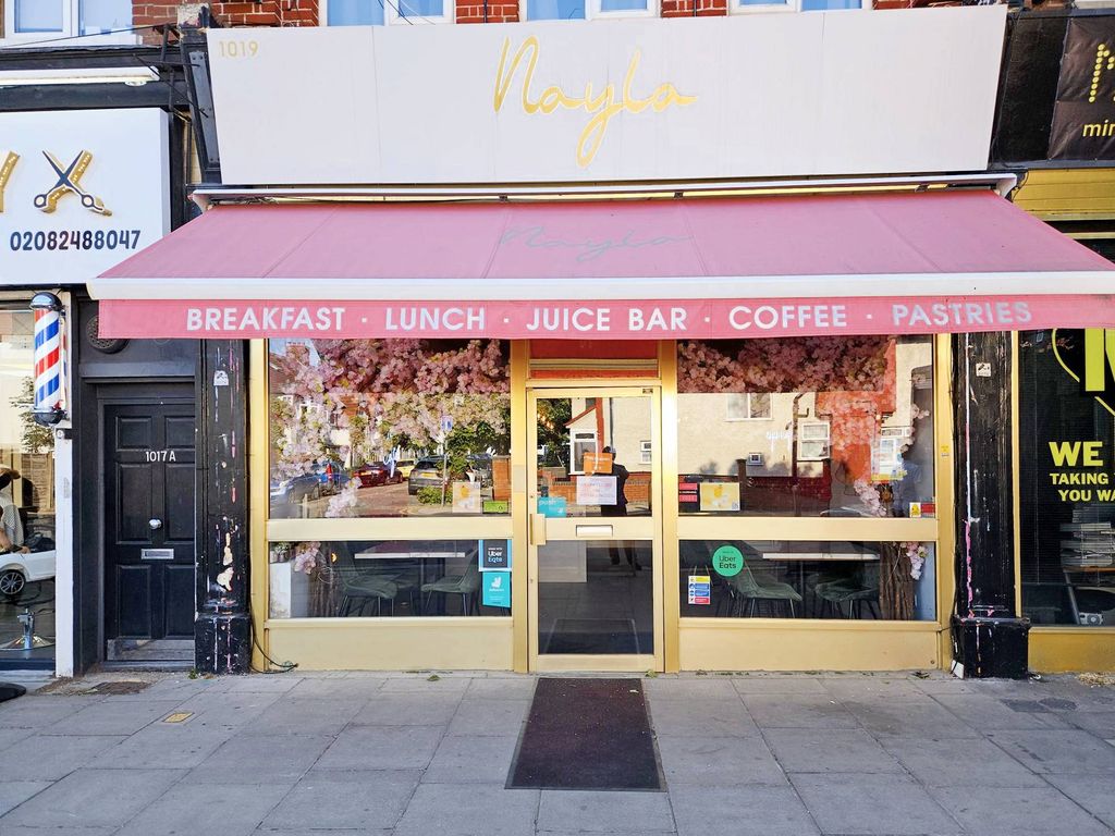 Restaurant/cafe for sale in Finchley Road, London NW11, £60,000