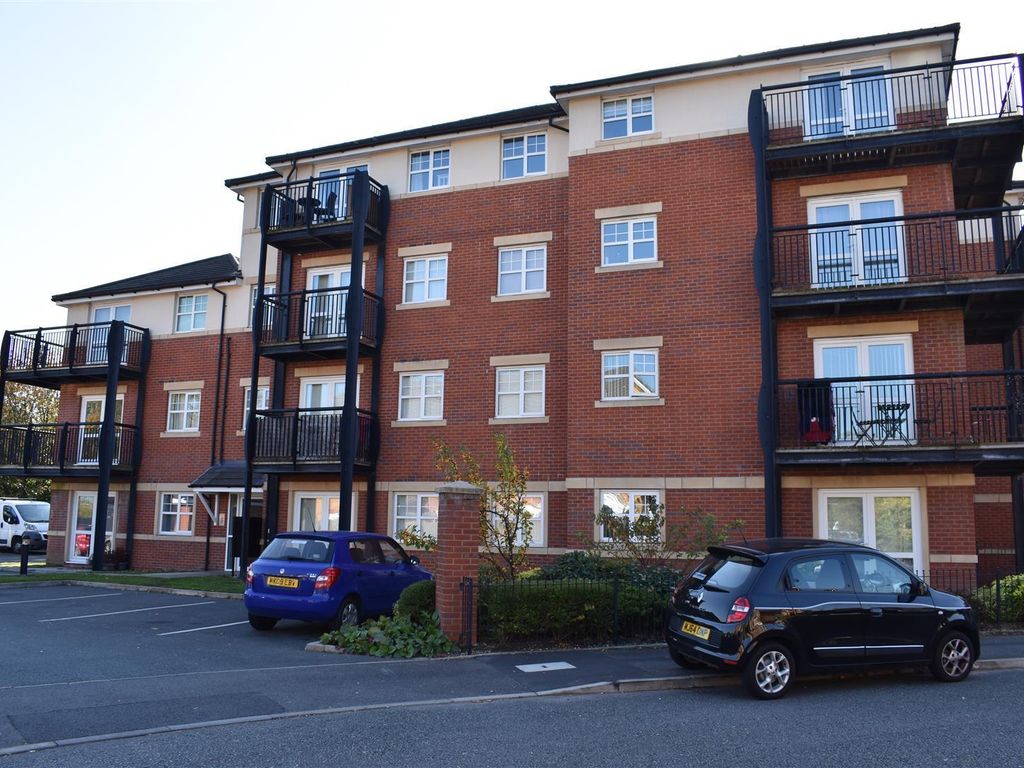 2 bed flat for sale in Breccia Gardens, St. Helens WA9, £80,000