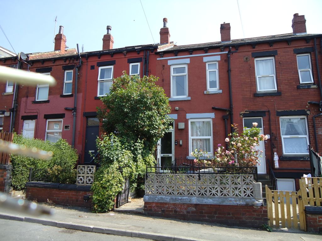 3 bed terraced house for sale in Harlech Road, Beeston LS11, £90,000