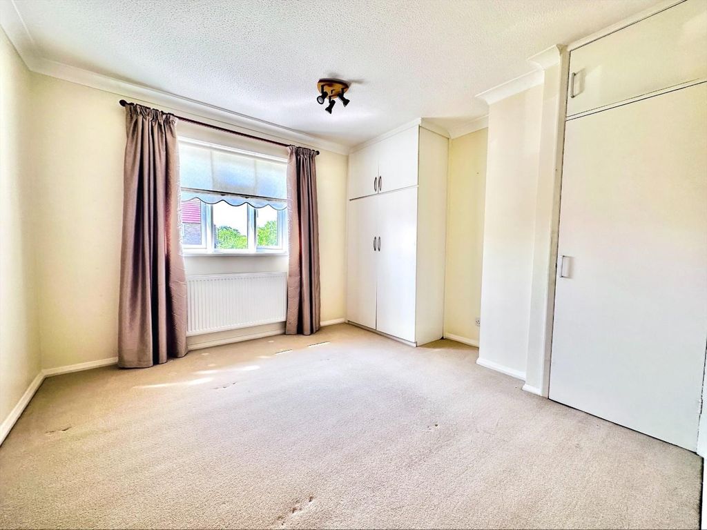3 bed semi-detached house for sale in Springfield Road, Sherburn In Elmet, Leeds LS25, £150,000