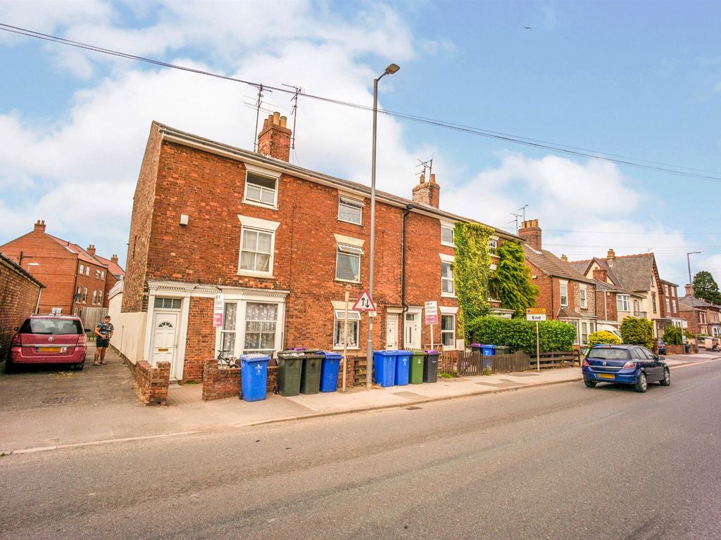 3 bed end terrace house for sale in Spilsby Road, Boston PE21, £90,000