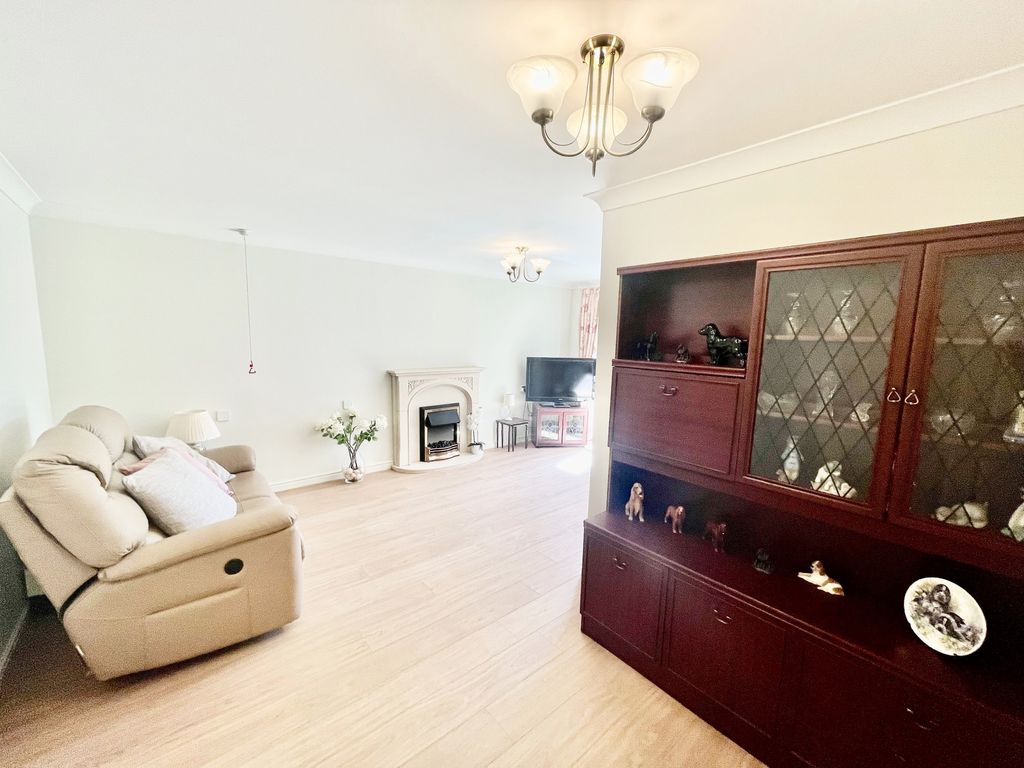 1 bed property for sale in Sandbriggs Court, Lancaster Road, Preston PR3, £95,000