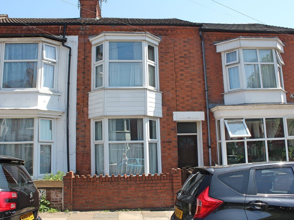 2 bed terraced house for sale in Wilberforce Road, West End, Leicester LE3, £160,000