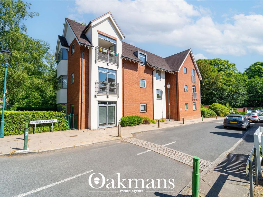 2 bed flat for sale in Bournville House, Woodbrooke Grove, Birmingham B31, £180,000