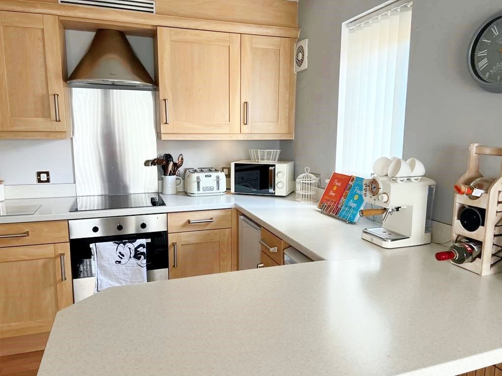 1 bed flat for sale in Ffordd Mograig, Cardiff CF14, £130,000