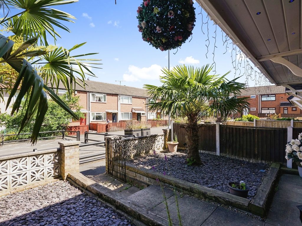 3 bed terraced house for sale in Naburn Fold, Leeds LS14, £175,000