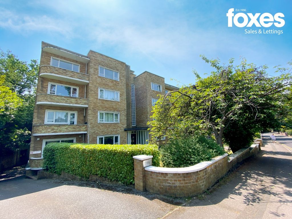 2 bed flat for sale in Barclay Mansions, St. Valerie Road, Bournemouth, Dorset BH2, £260,000