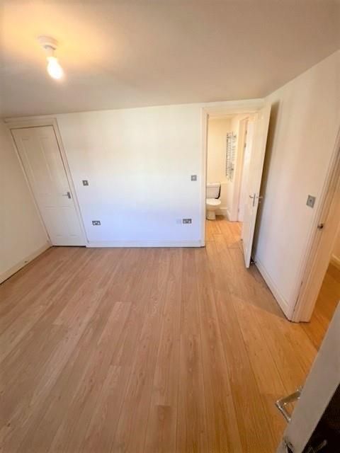 1 bed flat for sale in Park Street, Shifnal TF11, £135,000