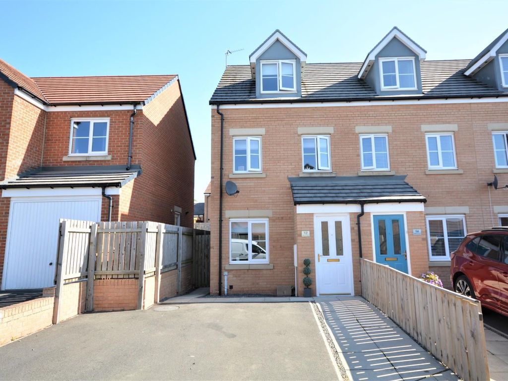 3 bed end terrace house for sale in Adams Court, Shildon DL4, £130,000