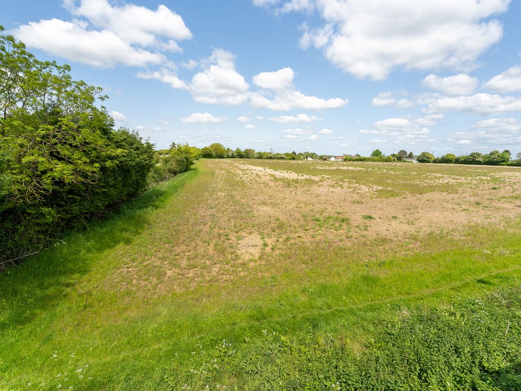 Land for sale in Woodgates End, Dunmow CM6, £450,000