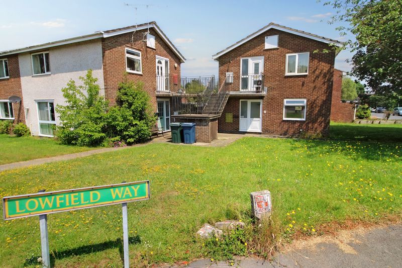 2 bed flat for sale in Lowfield Way, Hazlemere, High Wycombe HP15, £279,950