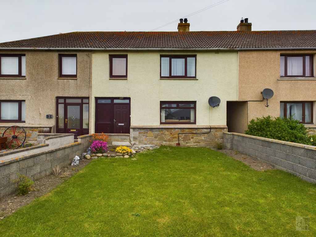 3 bed terraced house for sale in School Place, Thurso KW14, £74,500
