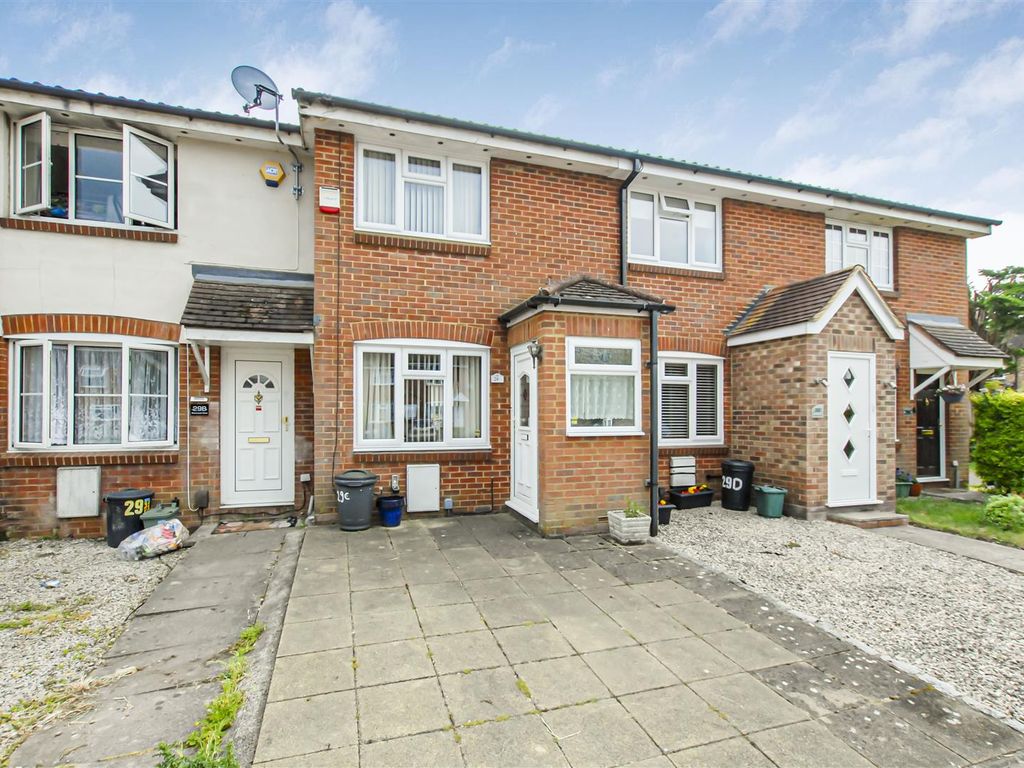 2 bed terraced house for sale in Bosanquet Close, Cowley, Uxbridge UB8, £335,000