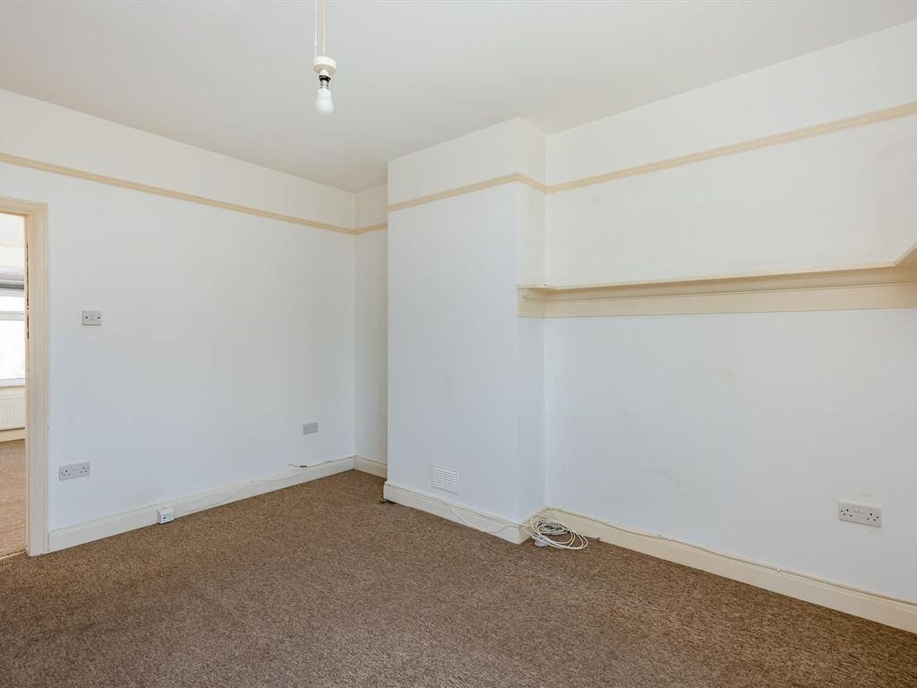 1 bed flat for sale in Ladysmith Road, Brighton, East Sussex BN2, £200,000