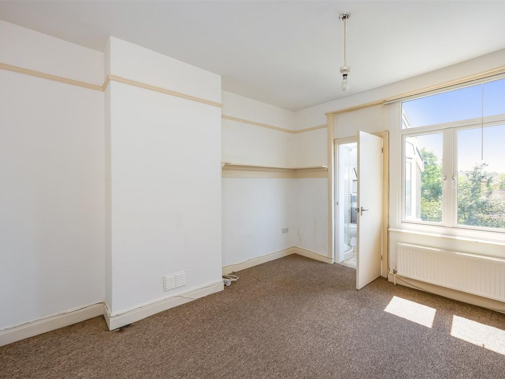 1 bed flat for sale in Ladysmith Road, Brighton, East Sussex BN2, £200,000