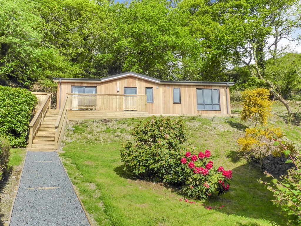 3 bed mobile/park home for sale in Aberdovey Lodge Park, Aberdovey, Gwynedd LL35, £85,000