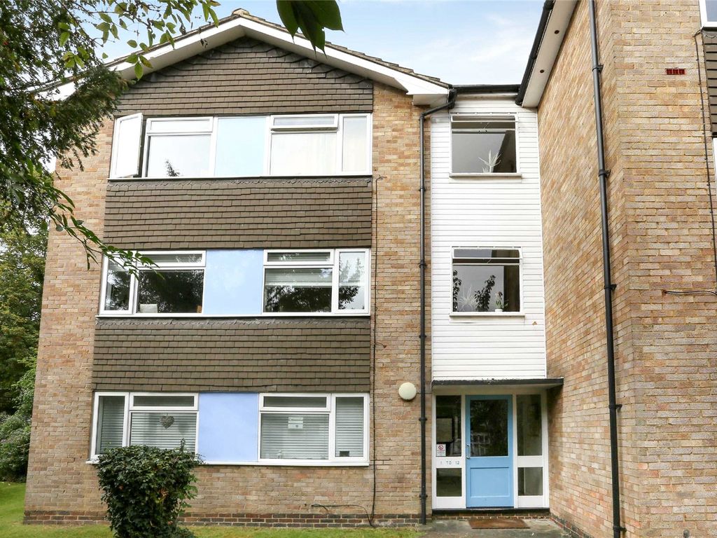 1 bed flat for sale in Park Hill, Carshalton, Surrey SM5, £200,000