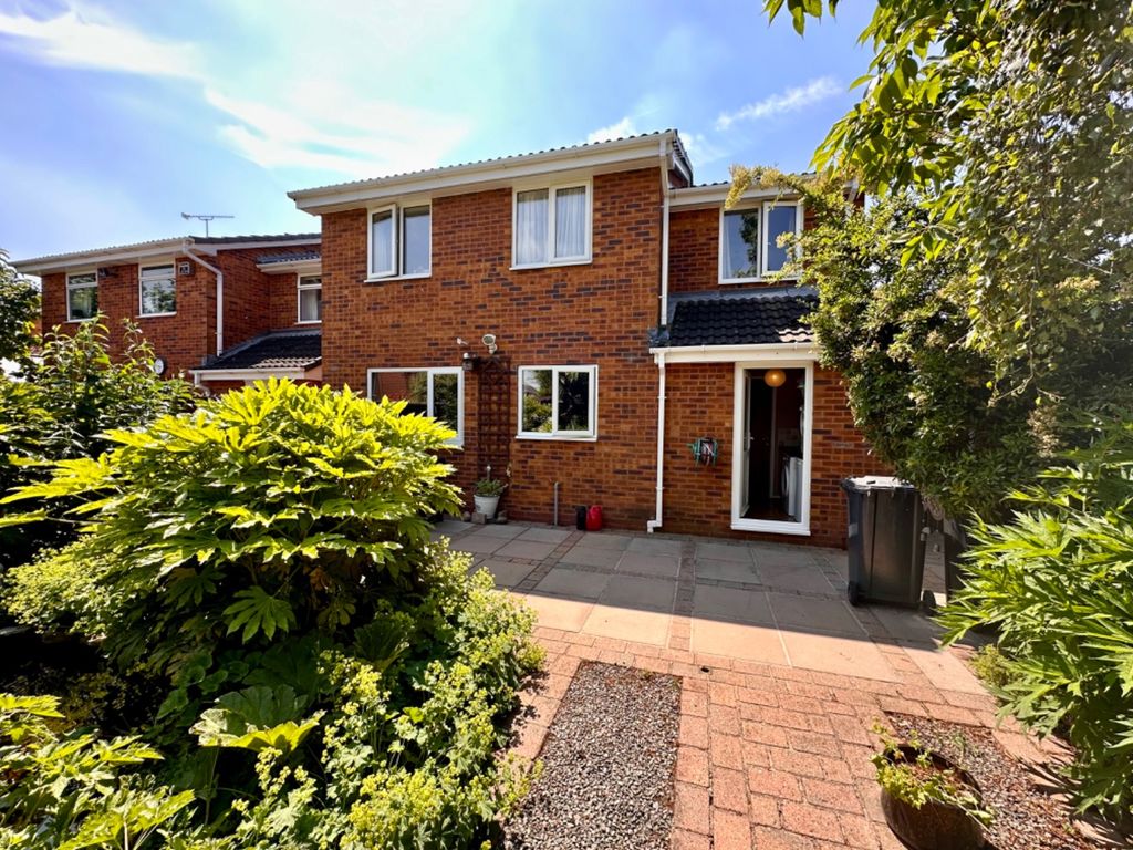 4 bed detached house for sale in Stainforth Close, Whitestone, Nuneaton CV11, £318,500