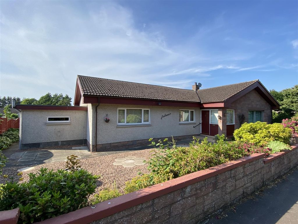 3 bed detached bungalow for sale in Rabana, Caddam Road Coupar Angus, Perthshire PH13, £269,500