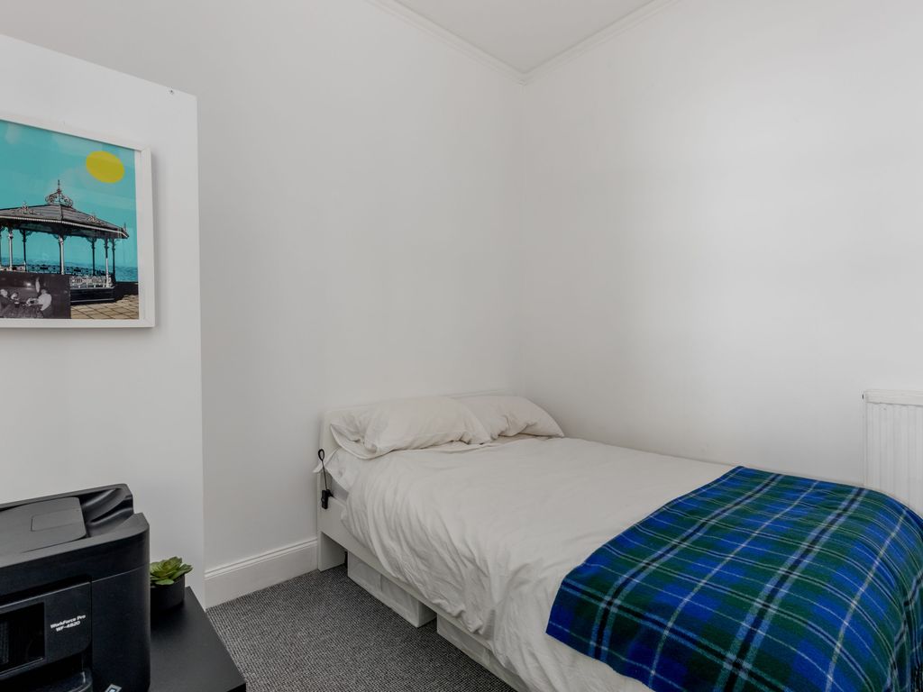 2 bed flat for sale in 20/9 Kings Road, Portobello, Edinburgh EH15, £205,000