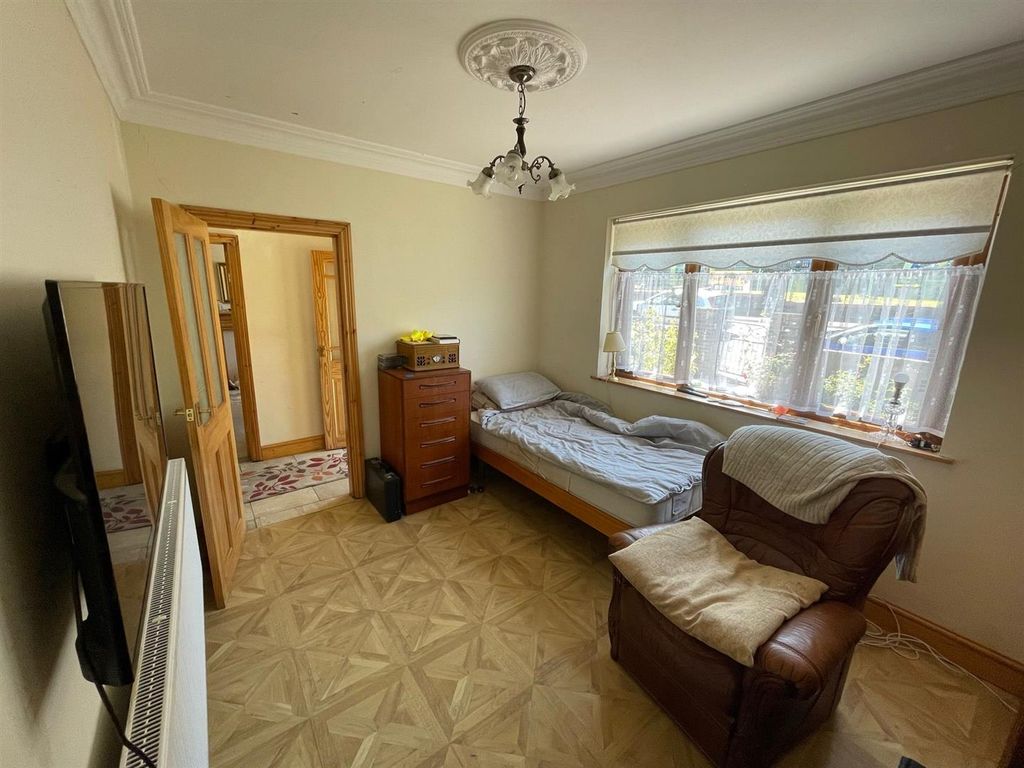 4 bed detached bungalow for sale in Fairfield Avenue, Maesteg CF34, £245,000