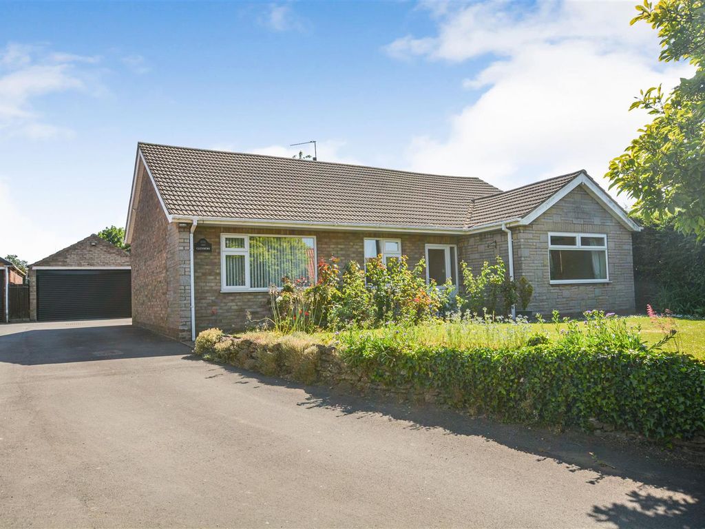 3 bed detached bungalow for sale in Whitton Road, Alkborough, Scunthorpe DN15, £285,000