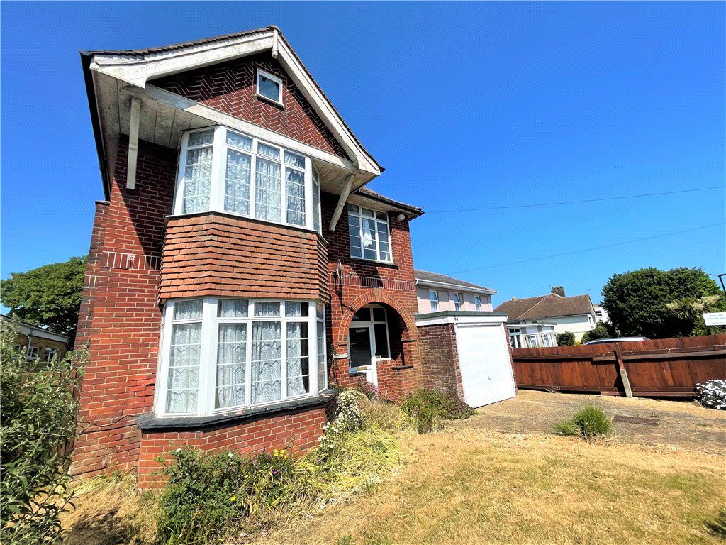 4 bed detached house for sale in Melville Street, Sandown, Isle Of Wight PO36, £300,000