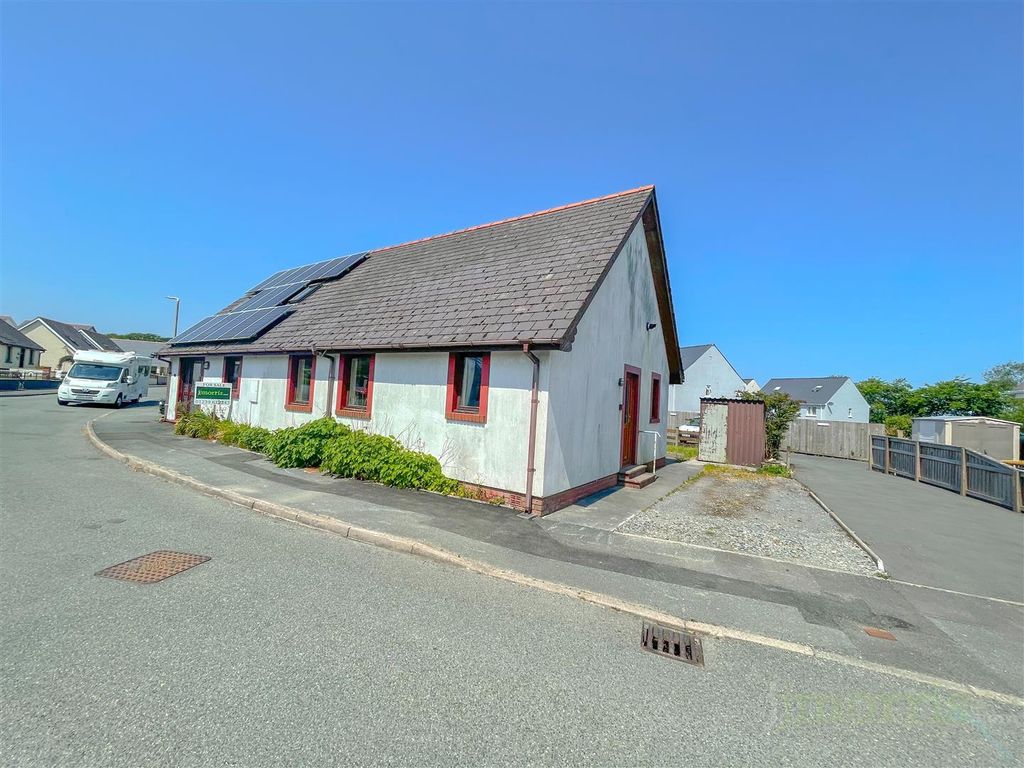 2 bed semi-detached bungalow for sale in Llain Drigarn, Crymych SA41, £165,000