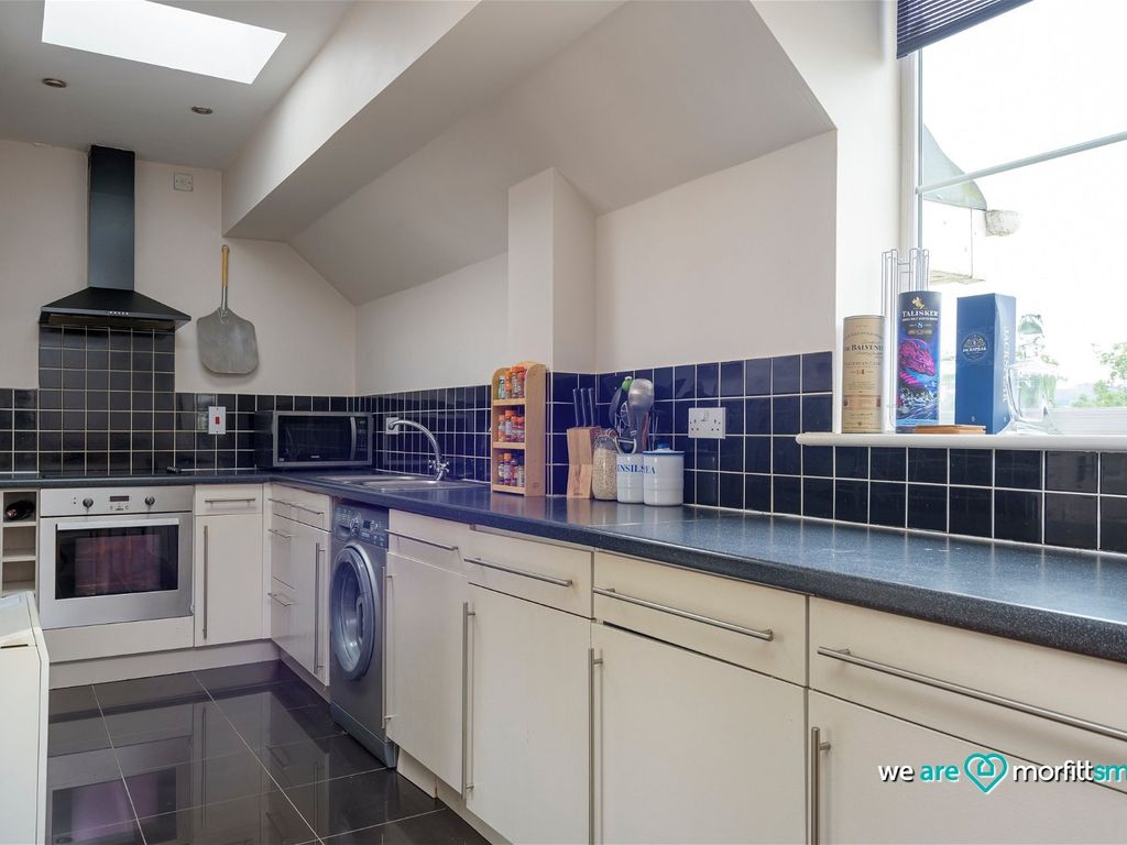 2 bed terraced house for sale in Queenswood Road, Sheffield S6, £160,000