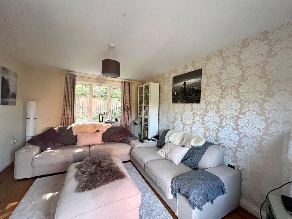 3 bed detached house for sale in Wharf Gardens, Bingham, Nottingham, Nottinghamshire NG13, £315,000