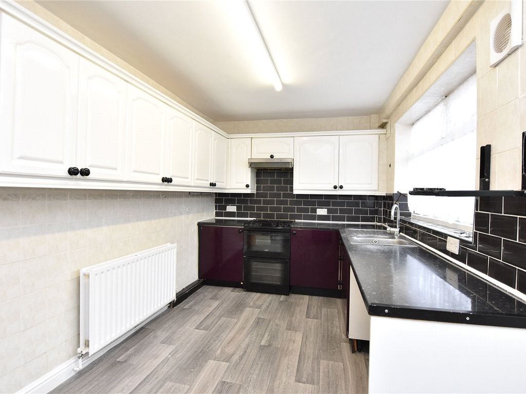 3 bed semi-detached house for sale in Coronation Parade, Leeds, West Yorkshire LS15, £170,000