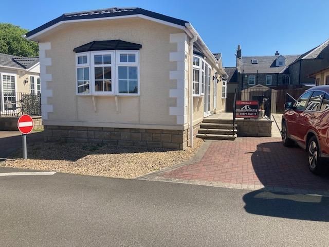 2 bed mobile/park home for sale in Bishops View, Gairneybridge, Kinross KY13, £98,000