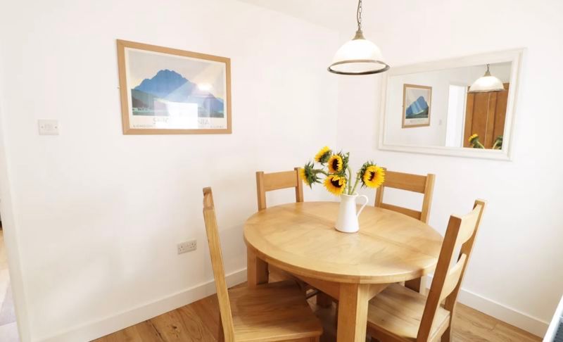 2 bed cottage for sale in Railway View, Conwy LL32, £250,000