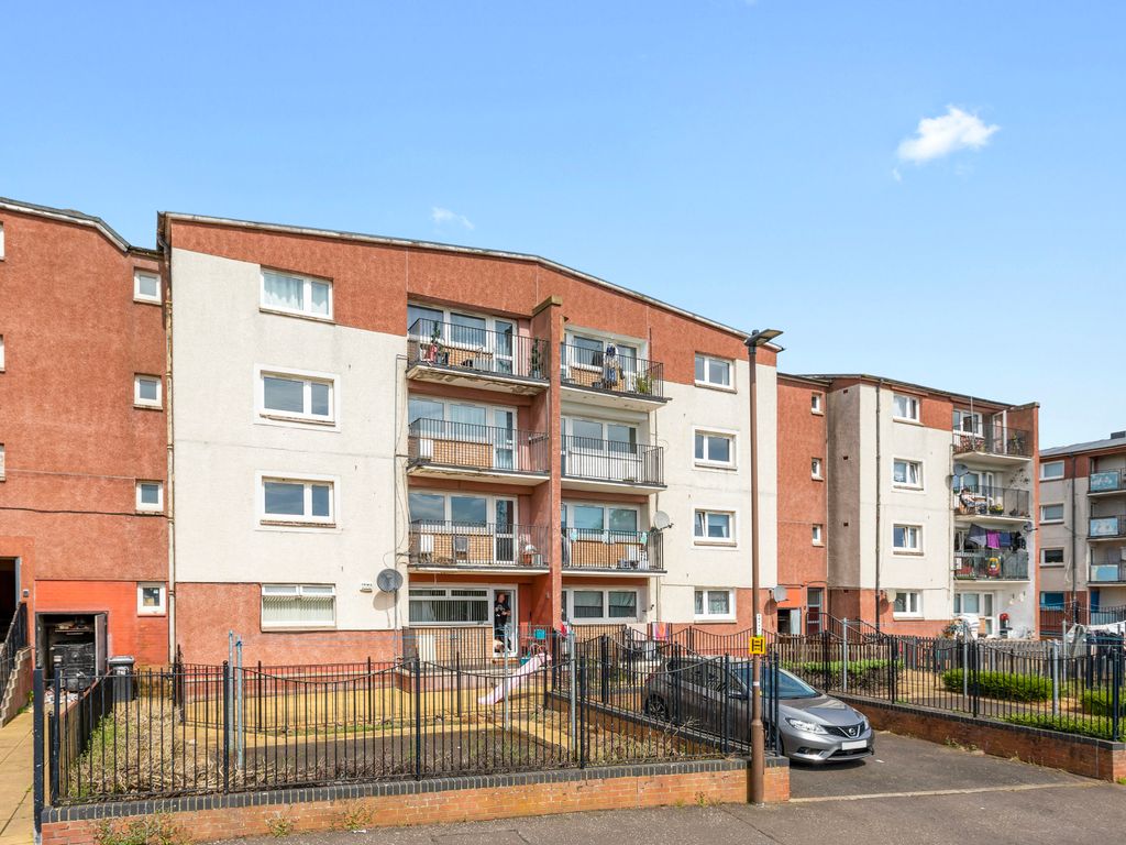 2 bed flat for sale in 4/7 Southhouse Square, Gracemount, Edinburgh EH17, £129,000