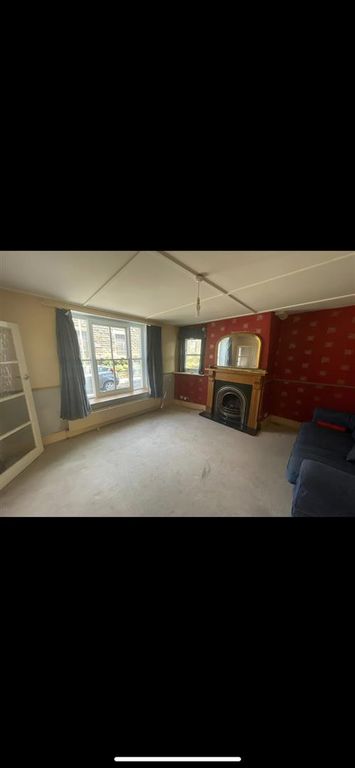 2 bed terraced house for sale in Queen Street, Barnard Castle DL12, £128,000