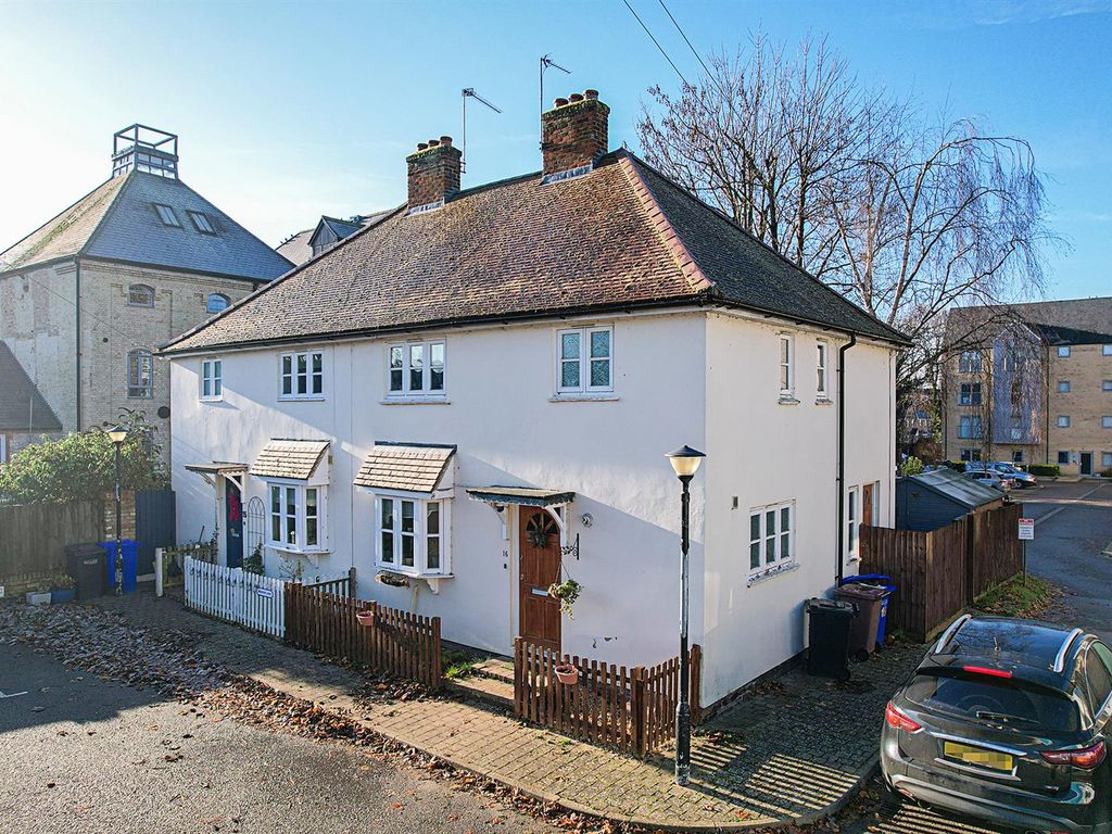 3 bed semi-detached house for sale in Brewers Lane, Newmarket CB8, £299,999