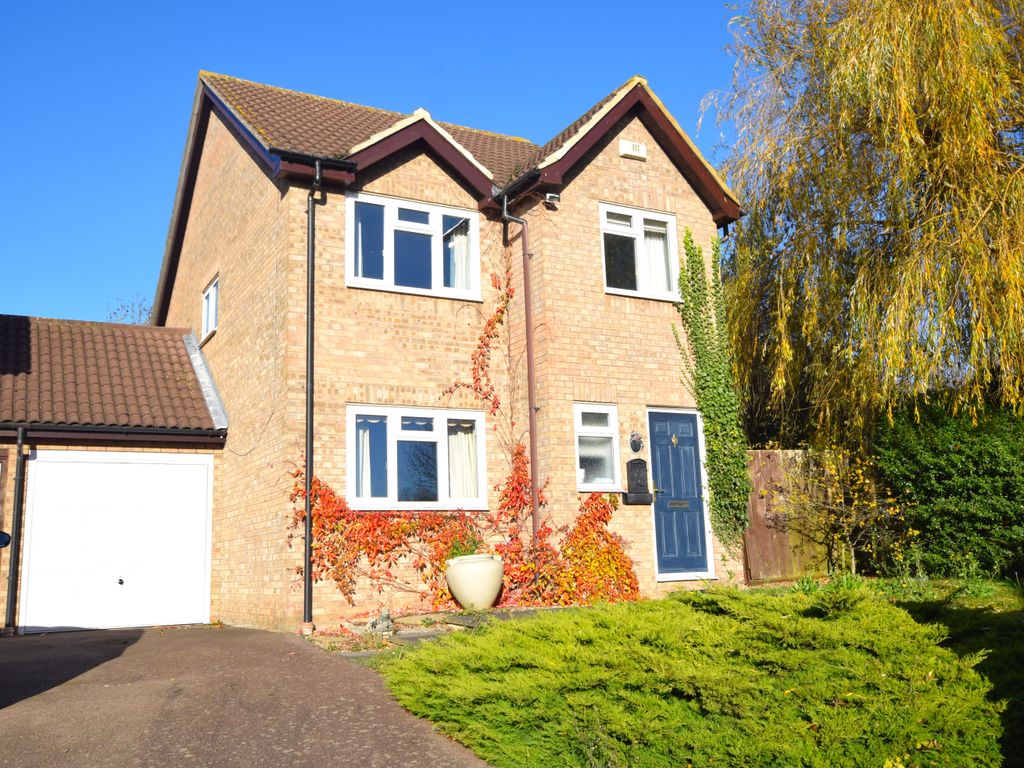 3 bed detached house for sale in Eagle Way, Hartford, Huntingdon PE29, £325,000