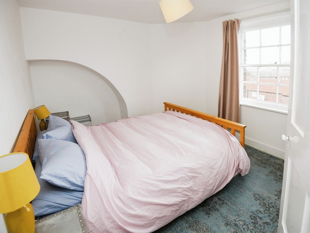 4 bed terraced house for sale in Barkham Street, Wainfleet, Skegness PE24, £195,000