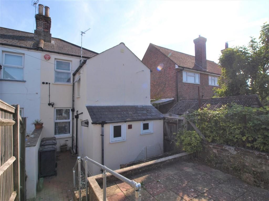 2 bed end terrace house for sale in Brook Street, Polegate BN26, £249,950