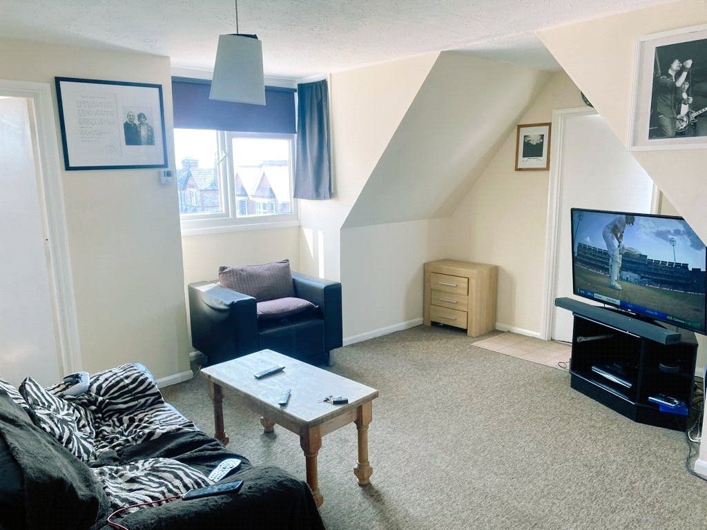 1 bed flat for sale in Arundel Road, Littlehampton, West Sussex BN17, £110,000