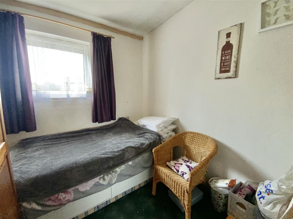3 bed terraced house for sale in Alladale Place, Hodge Lea, Milton Keynes MK12, £265,000