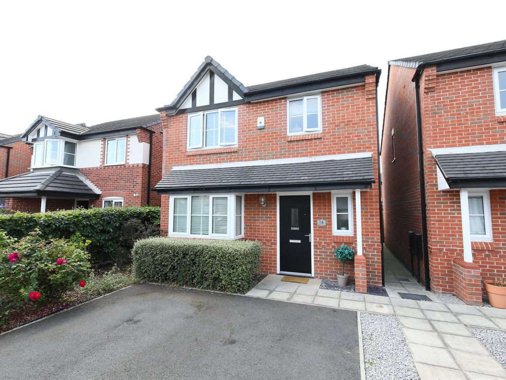 3 bed detached house for sale in Wells Avenue, Lostock Gralam, Northwich CW9, £295,000